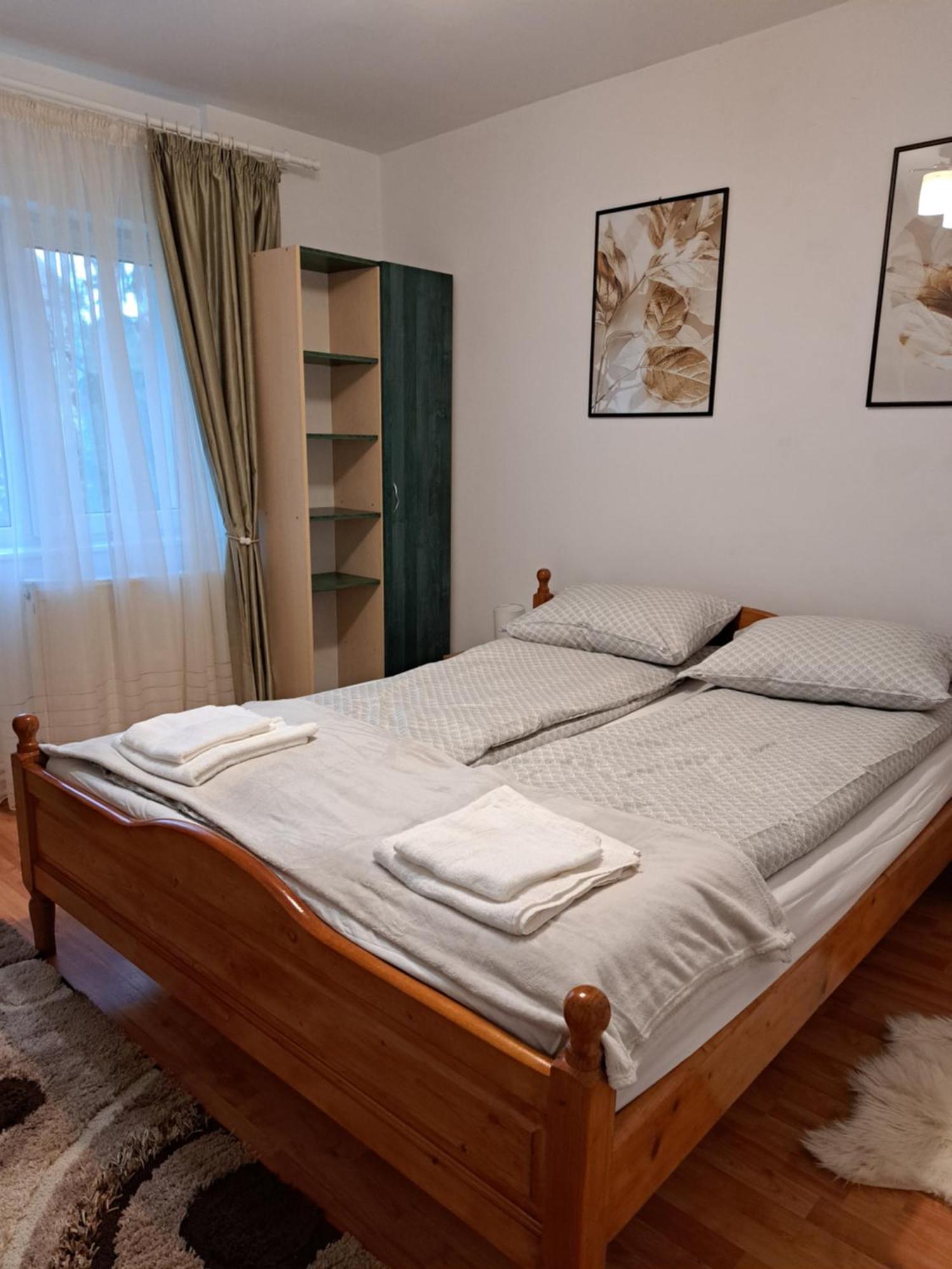 Deny Apartman Sfântu-Gheorghe Buitenkant foto