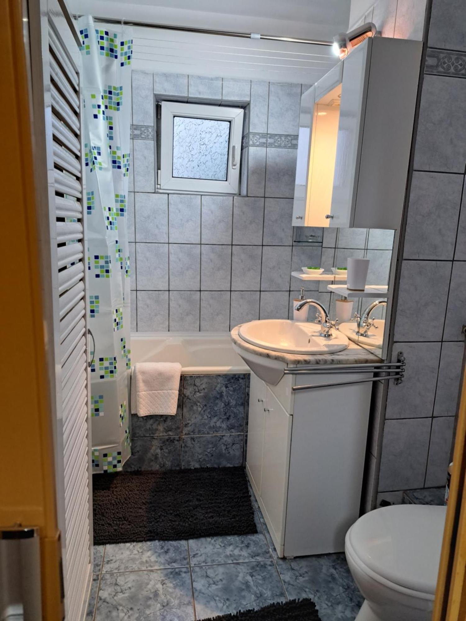 Deny Apartman Sfântu-Gheorghe Buitenkant foto